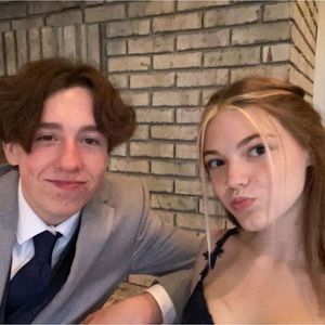 Meet your Posher, Lily